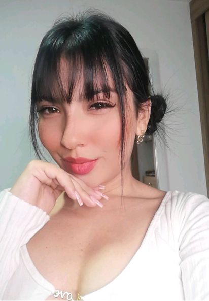 Samanta — mujer real en videollamada